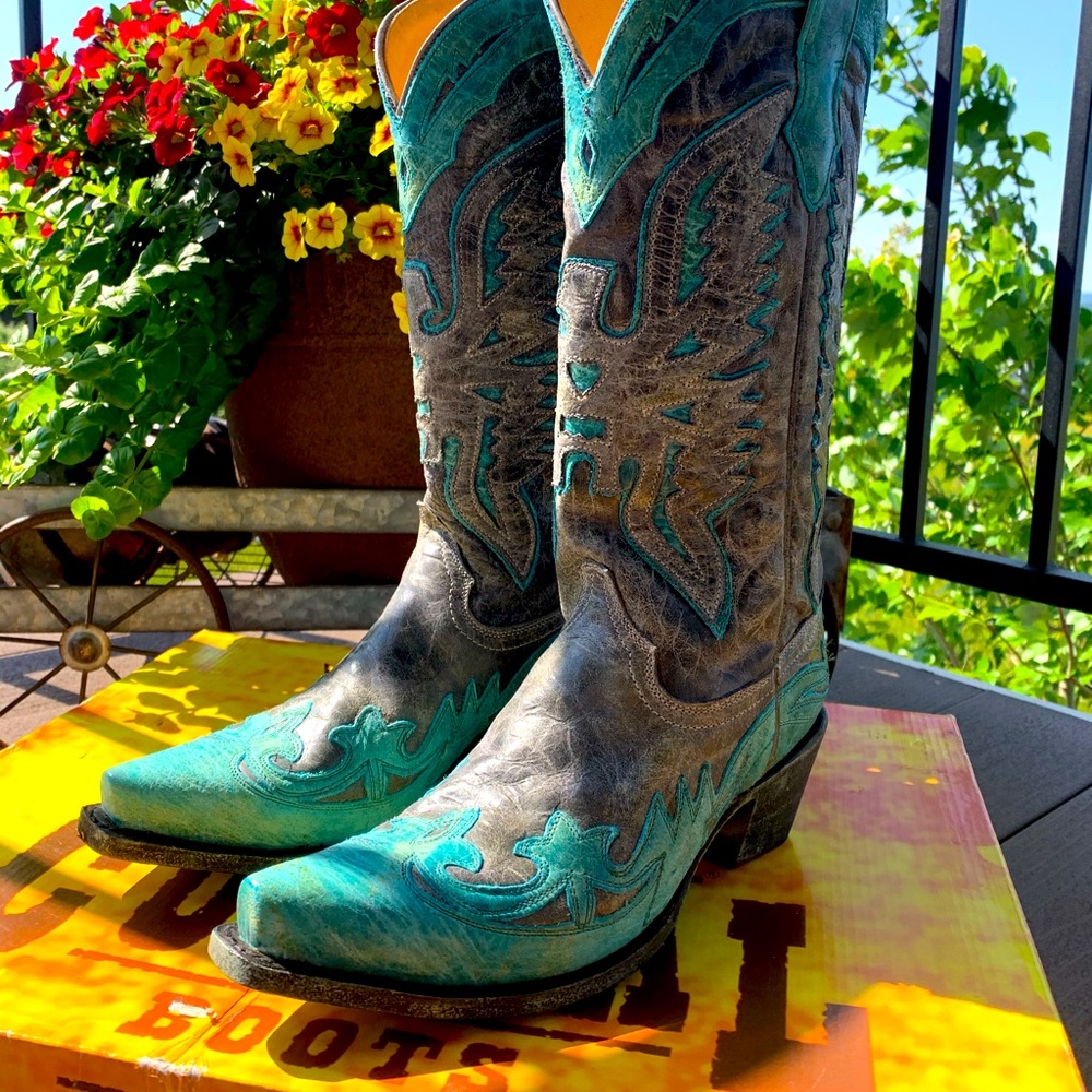 Corral Boots Black/Turquoise Size 8M